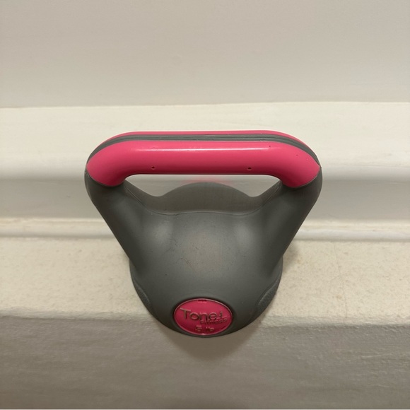 Tone Fitness 5 lb Kettlebell - Pink - Picture 4 of 9